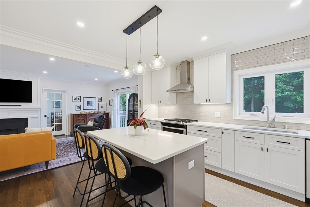 1343 Quincy Shore Dr