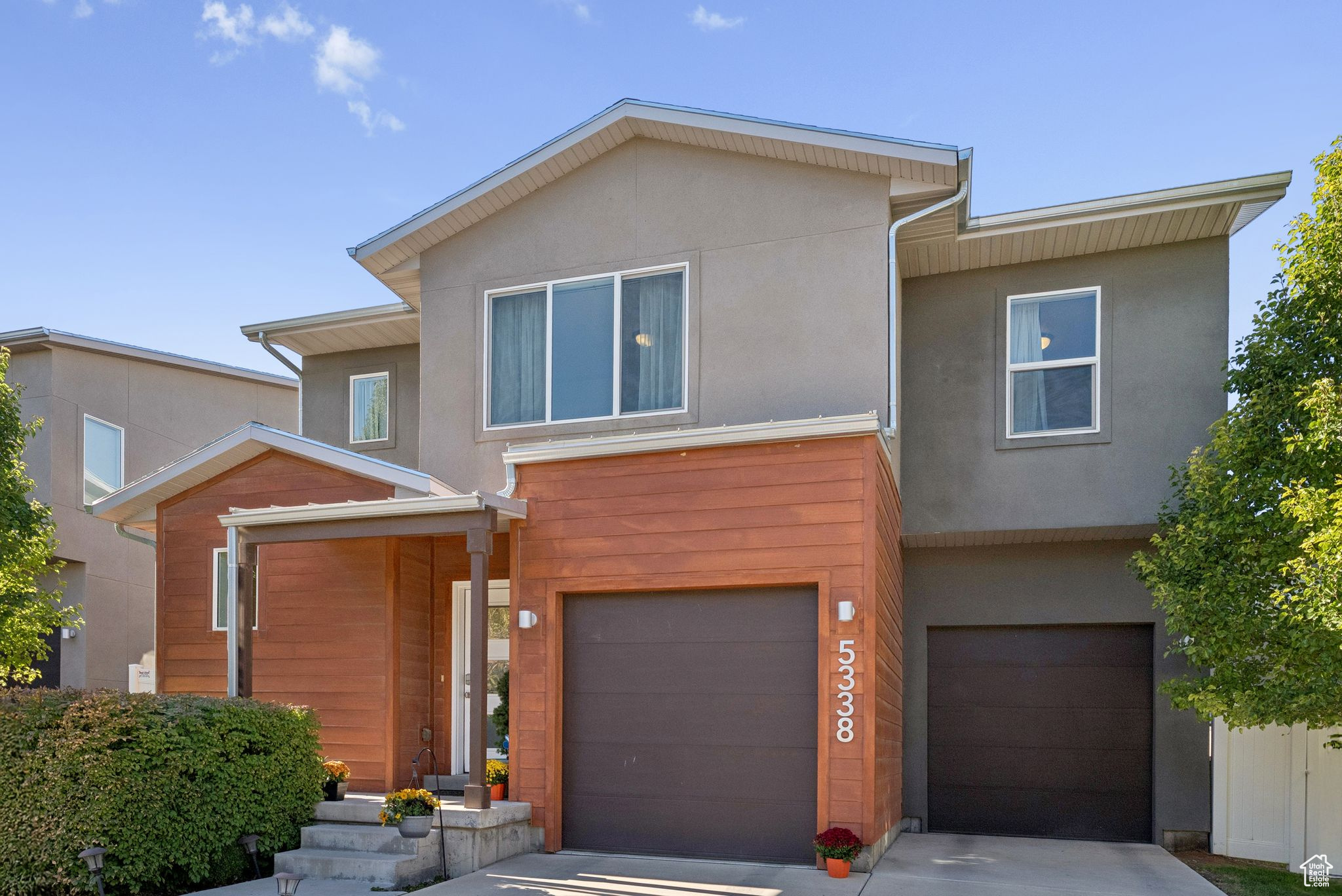 5338 W SILVER CLOVER LN