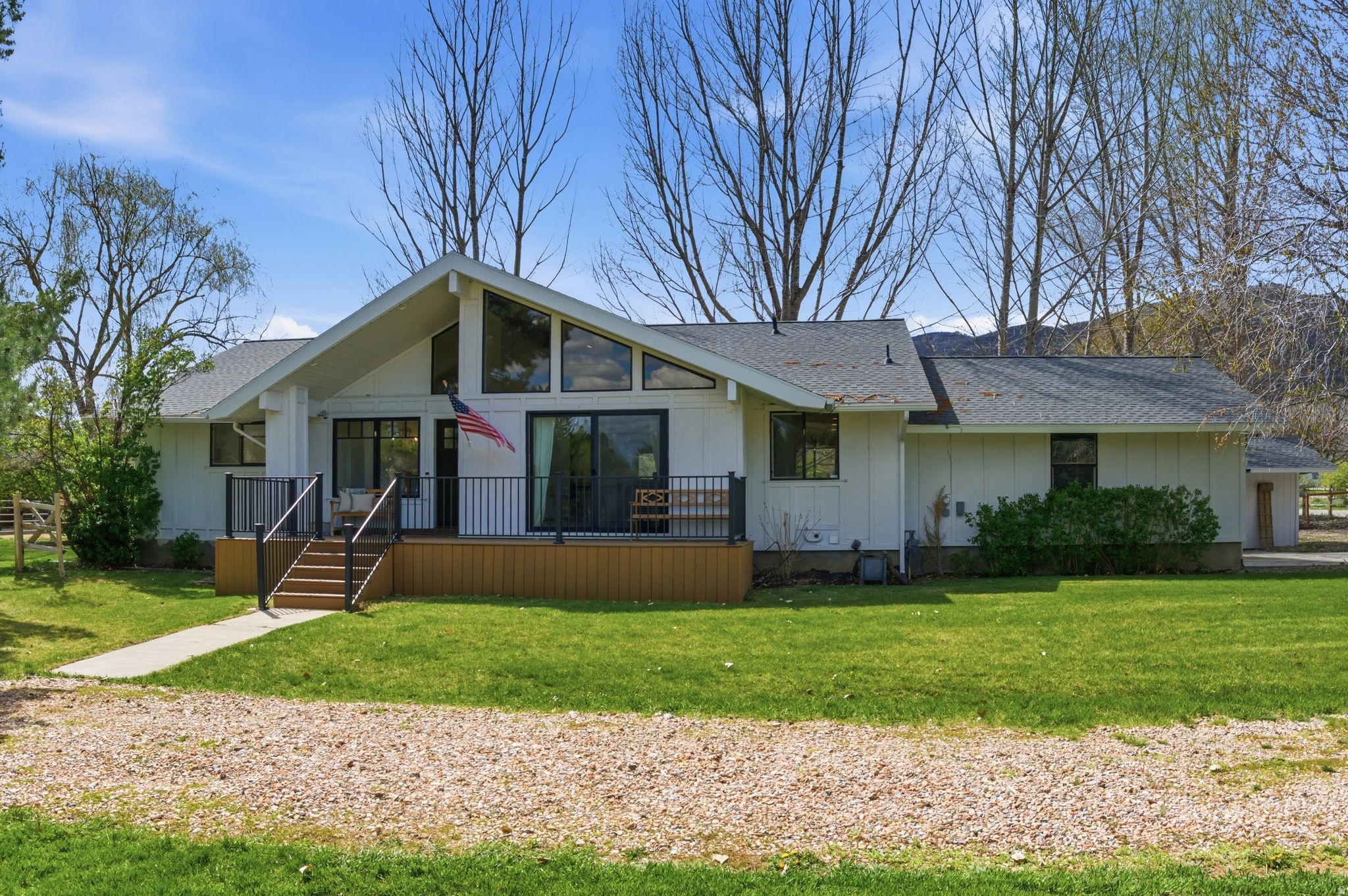 880 STRINGTOWN RD