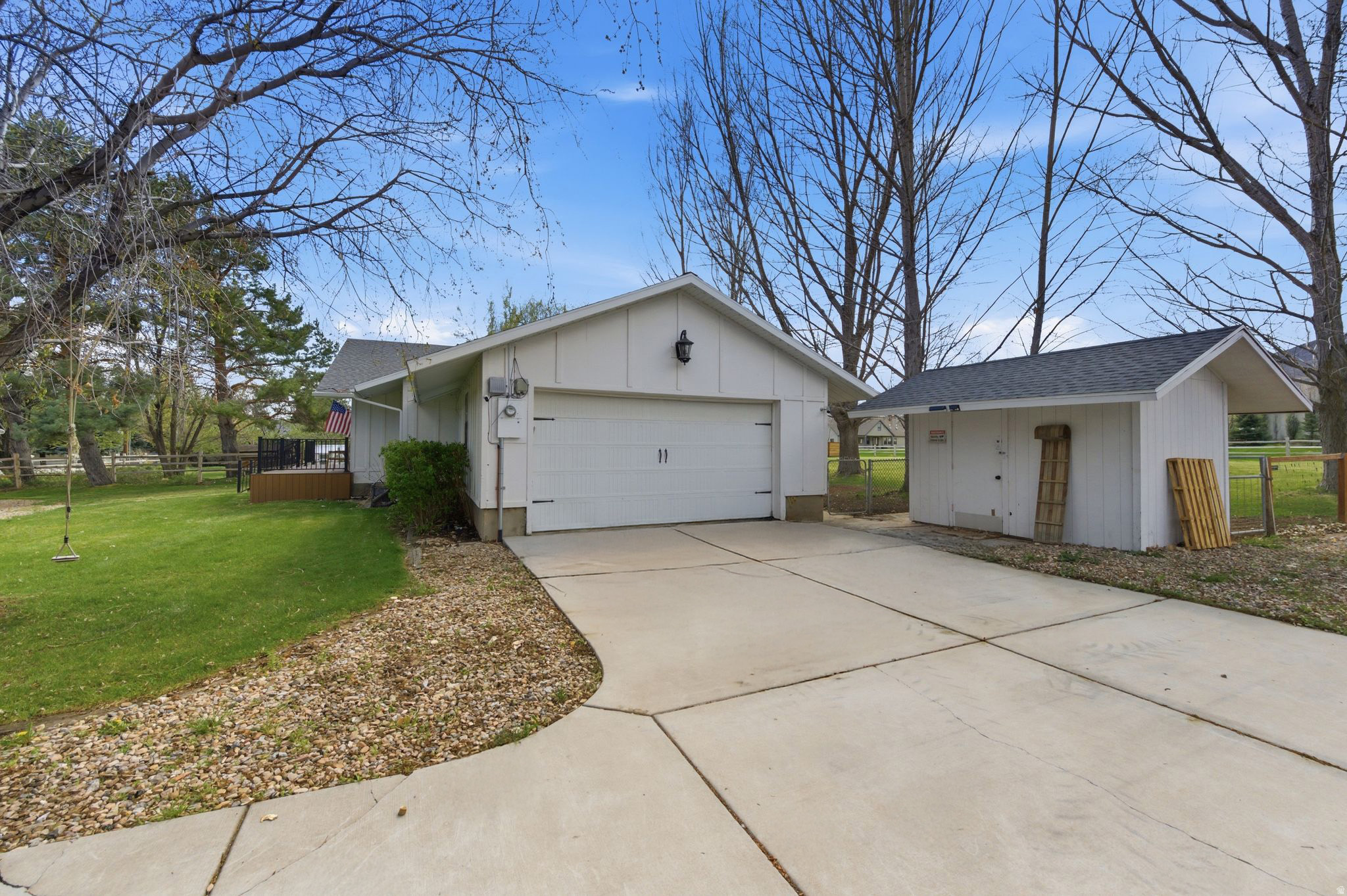 880 STRINGTOWN RD