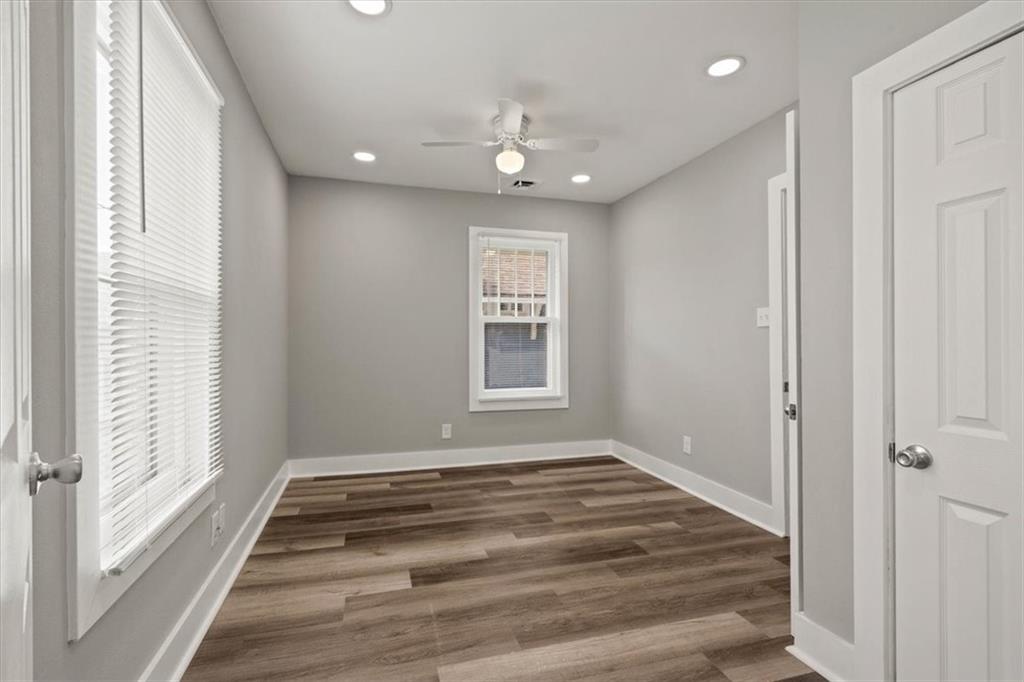 419 N MAIN Street