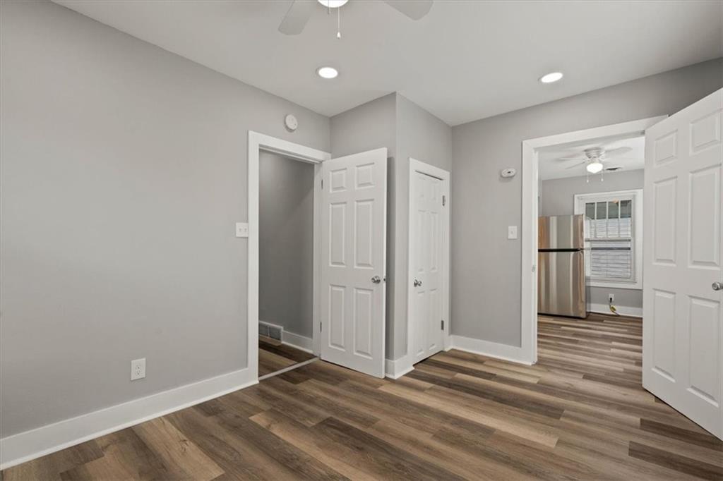 419 N MAIN Street