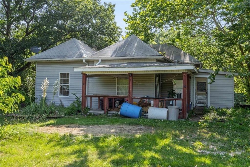 16000 E Lexington Court
