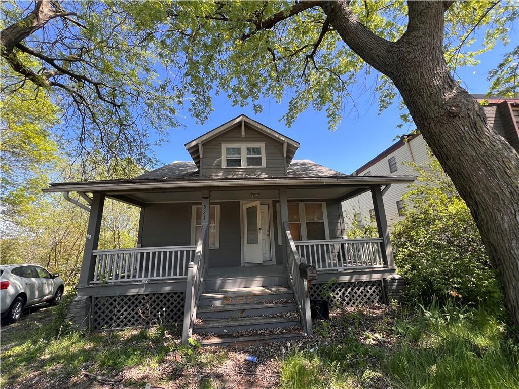 921 S Noland Road