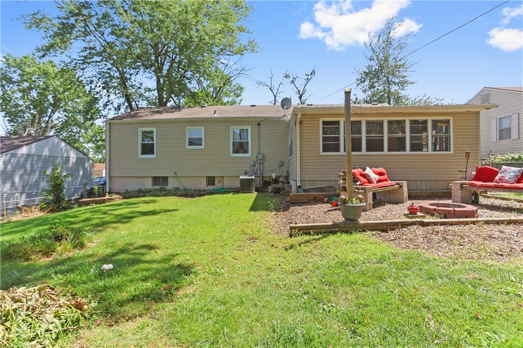 12212 E 47 Terrace