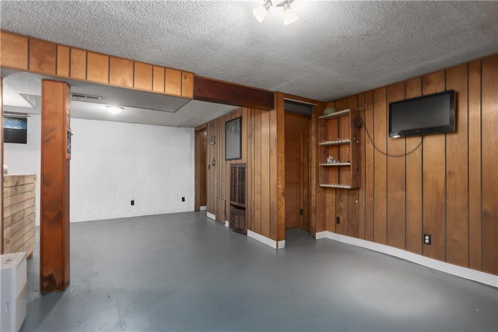 12212 E 47 Terrace