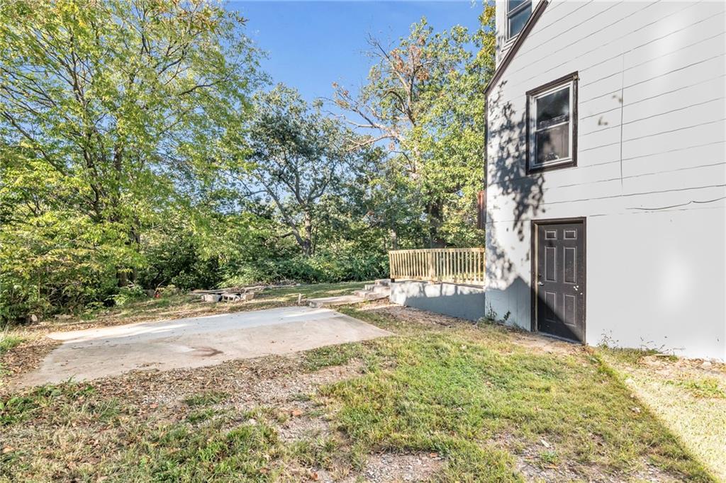5086 Glenside Drive