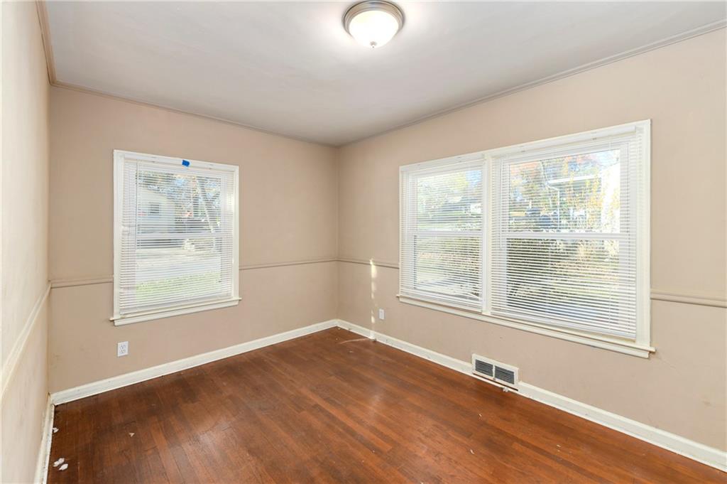 2204 E 74th Street