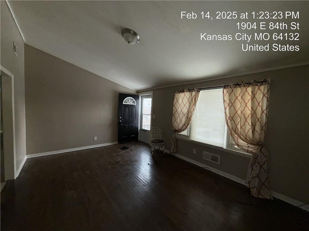 1904 E 84th Street