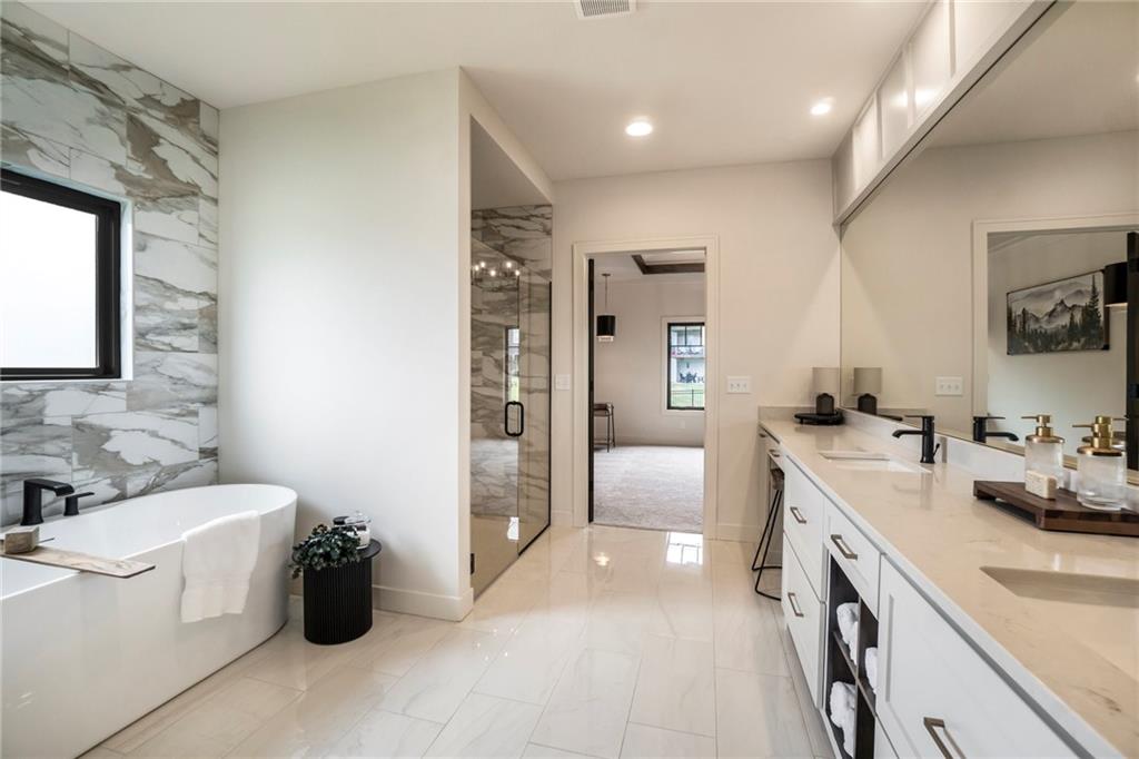 3205 SW Saddlebred Terrace