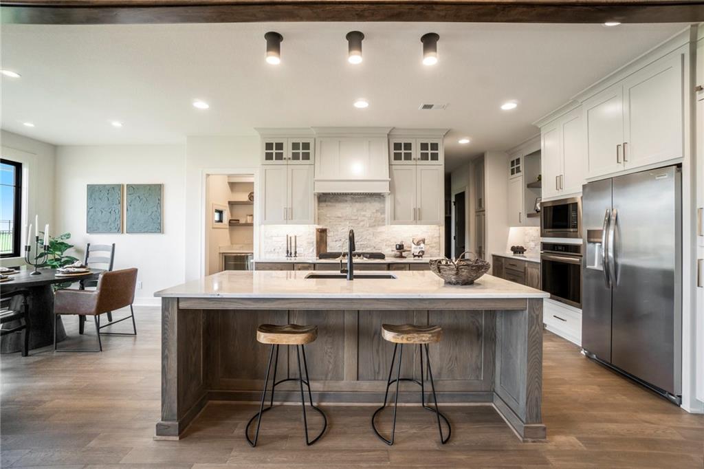 3205 SW Saddlebred Terrace