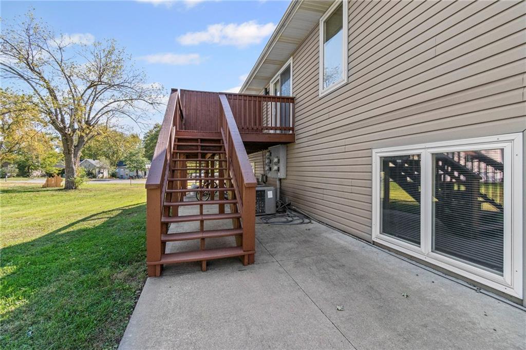 301 N Doniphan Street