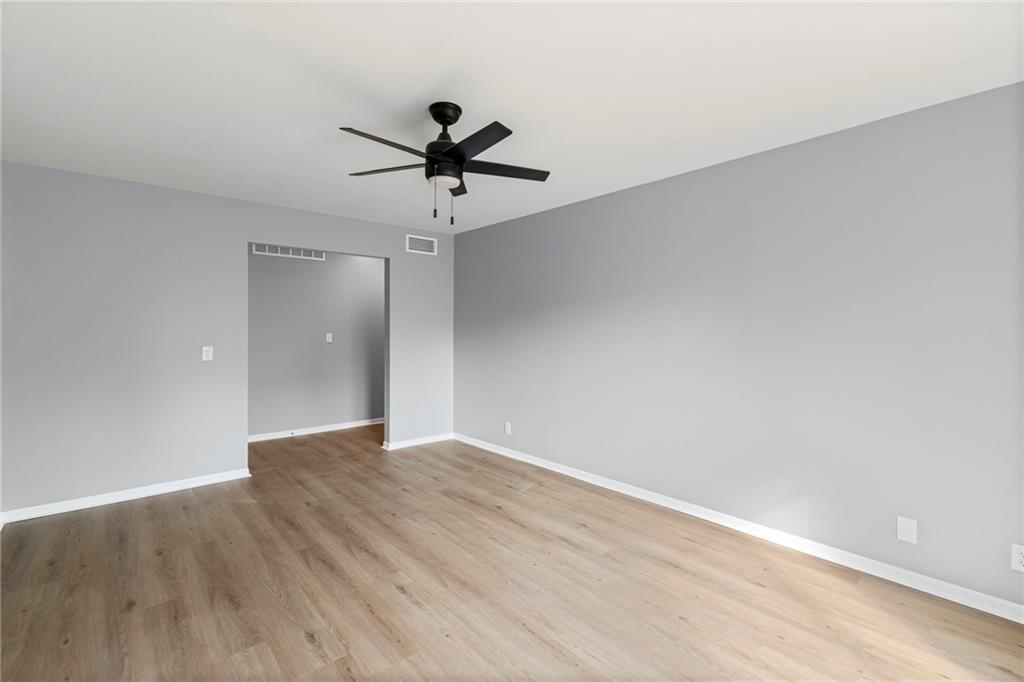 301 N Doniphan Street