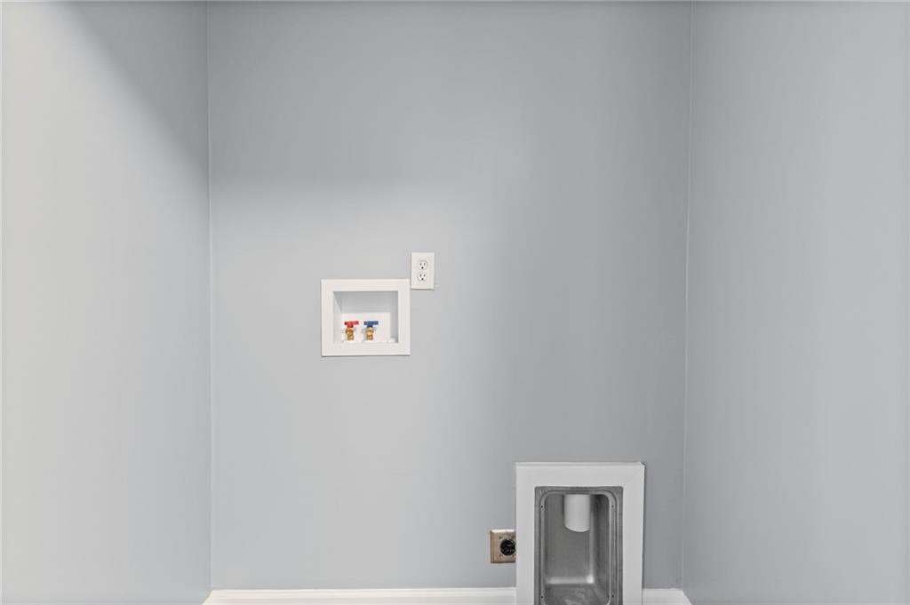 301 N Doniphan Street