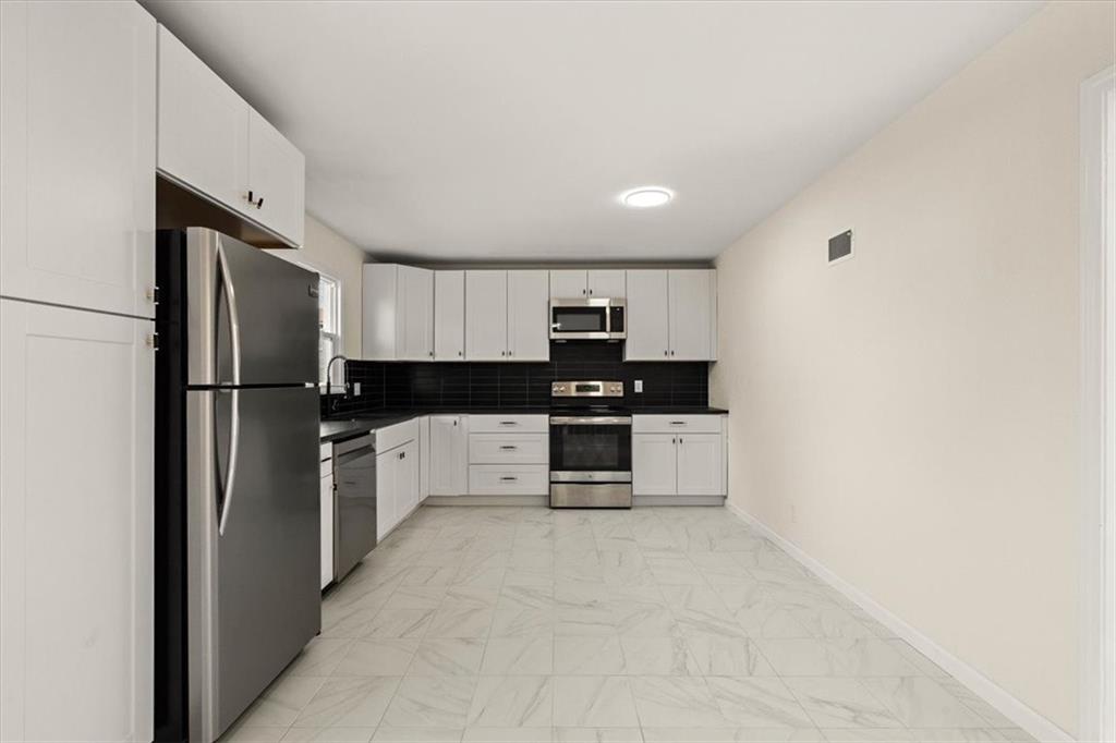 6016 E 107th Terrace