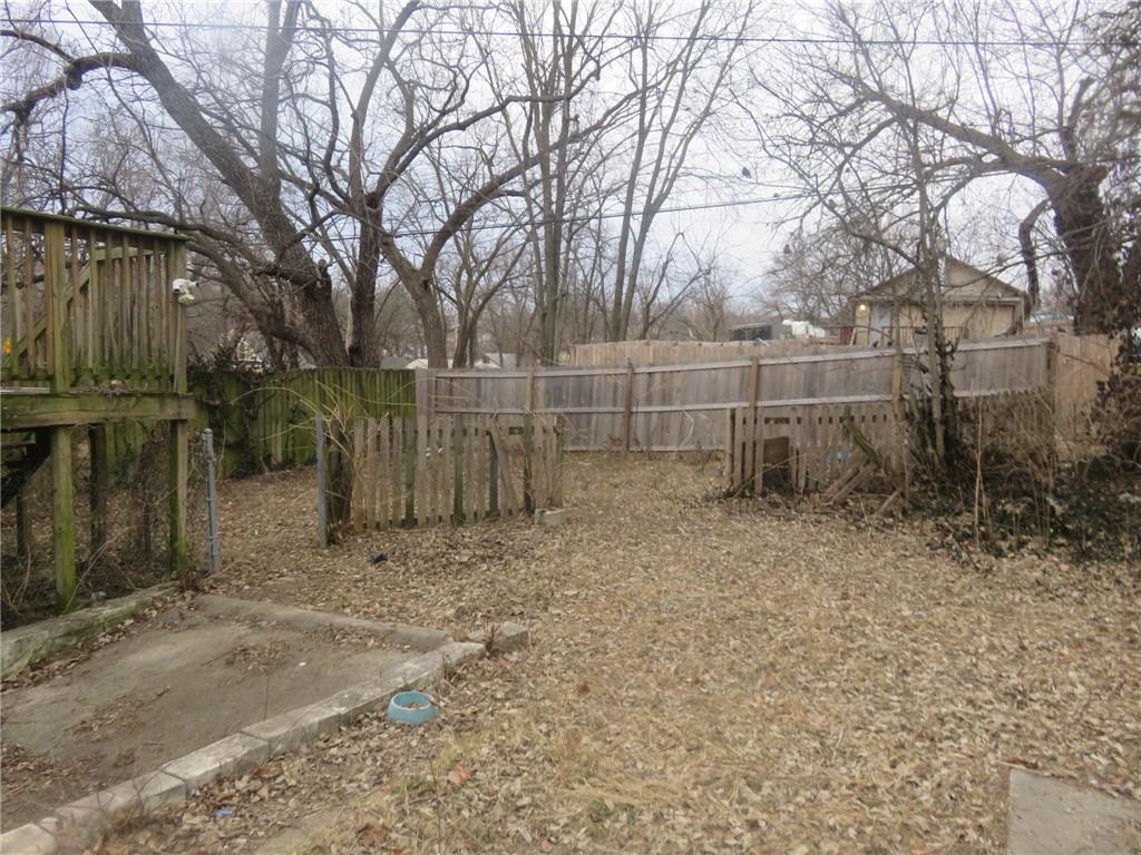 3942 Myrtle Avenue