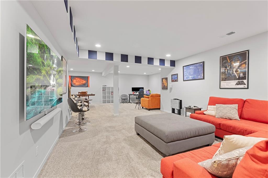 4712 NE 95th Terrace