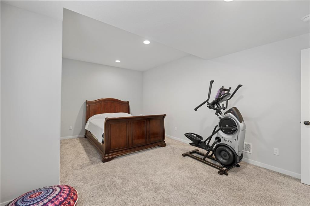 4712 NE 95th Terrace