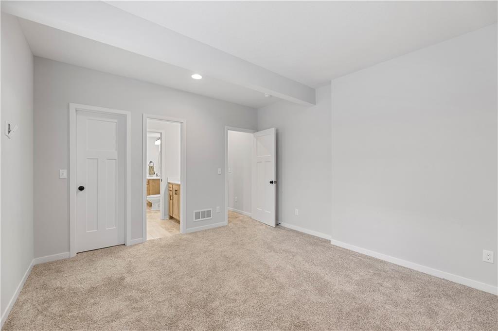 4712 NE 95th Terrace