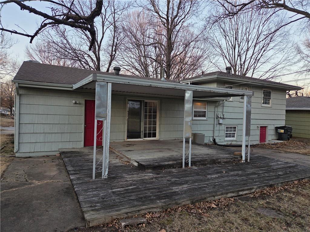 8219 E 85th Street