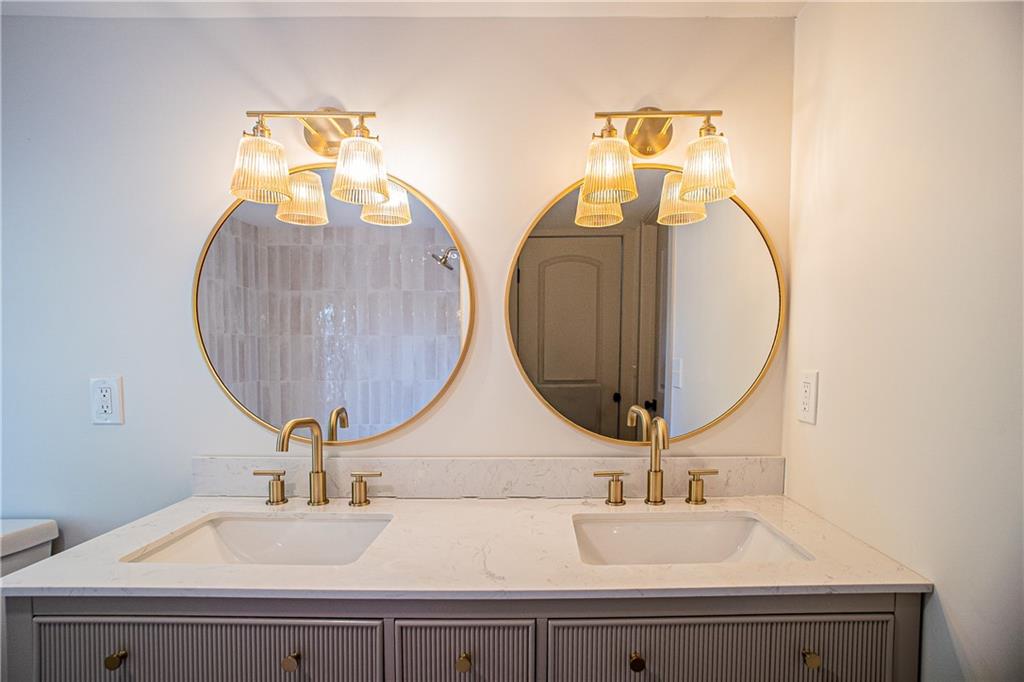 1701 S Arlington Avenue