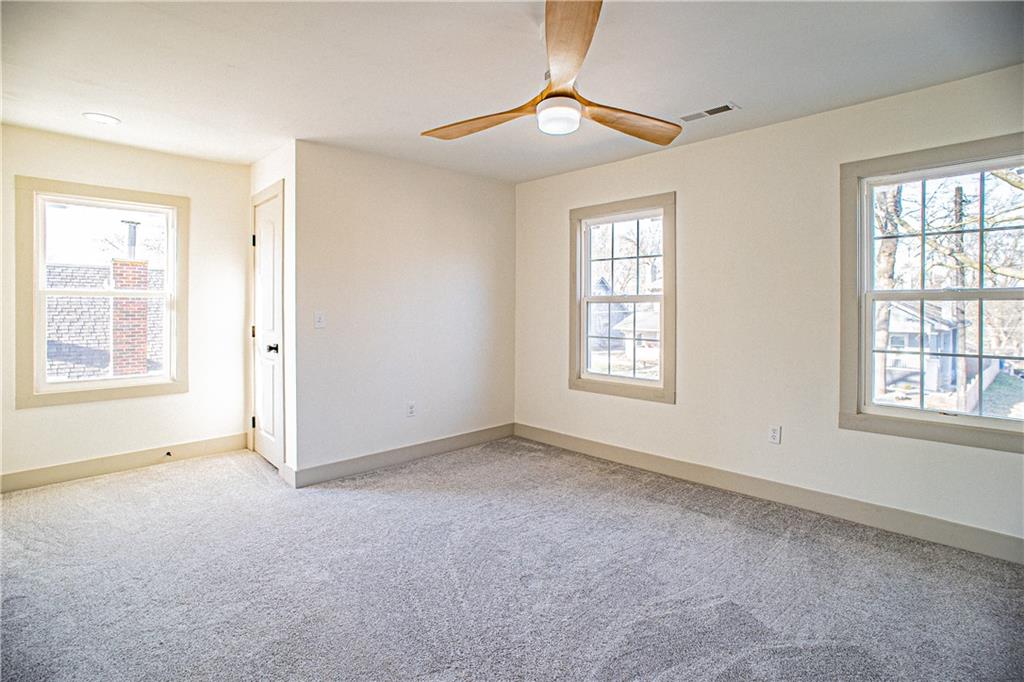 1701 S Arlington Avenue