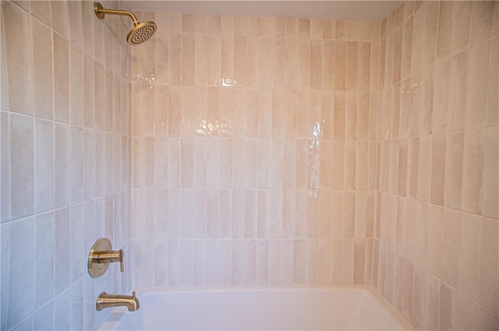 1701 S Arlington Avenue