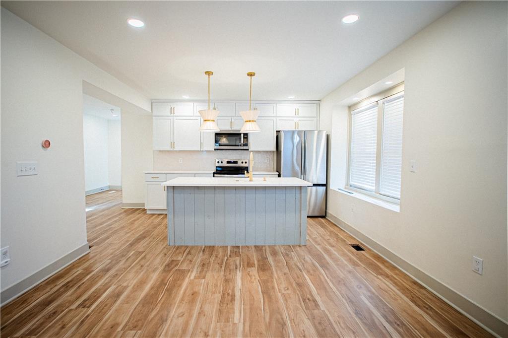 1701 S Arlington Avenue