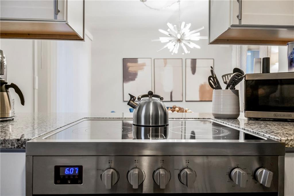 3119-3125 Eaton Avenue