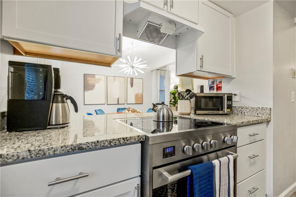 3119-3125 Eaton Avenue