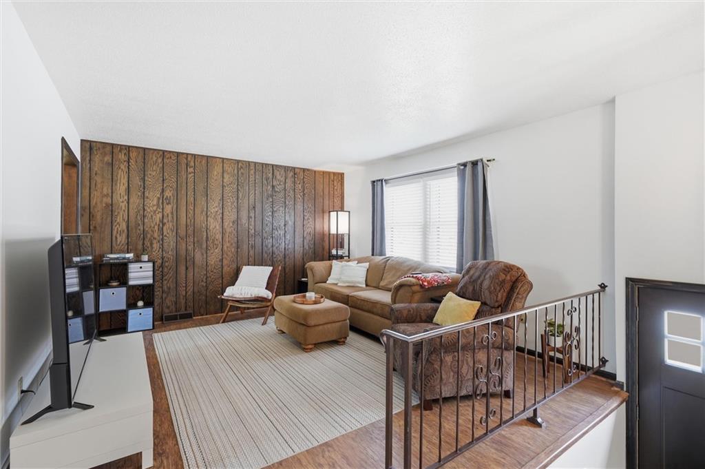 612 S Montclaire Drive