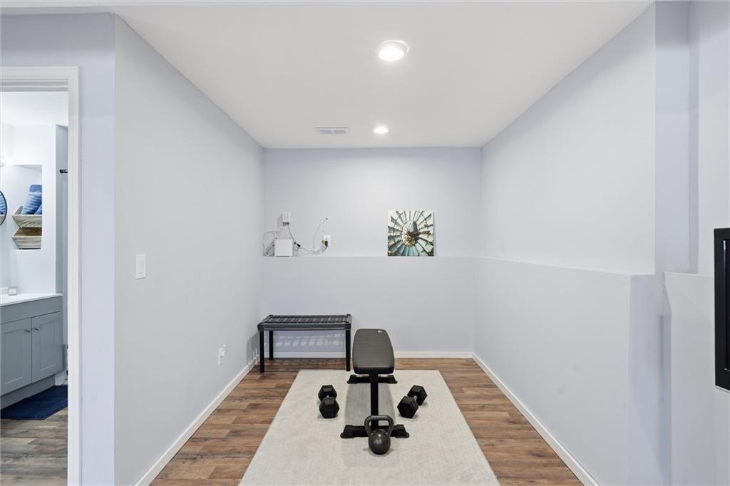 612 S Montclaire Drive