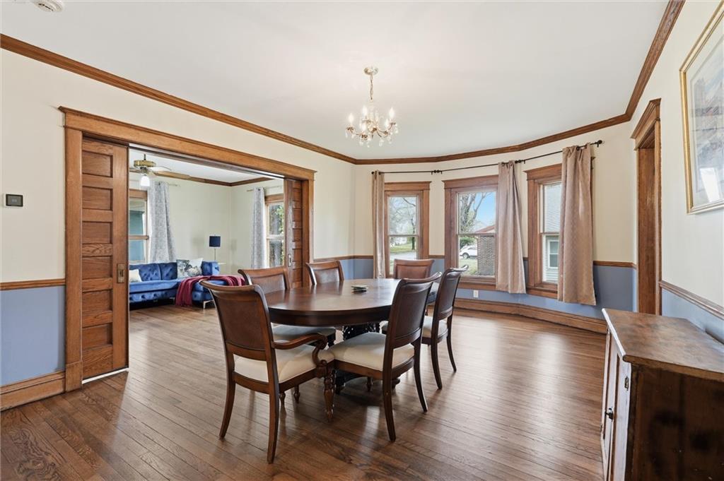 115 S Walnut Street