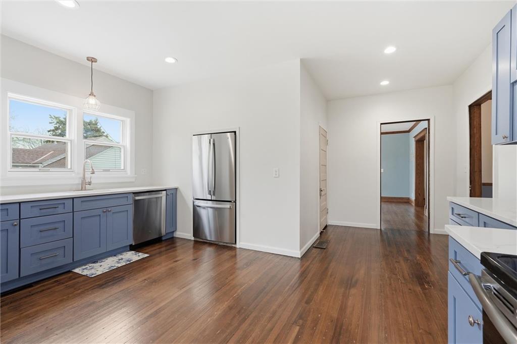 115 S Walnut Street