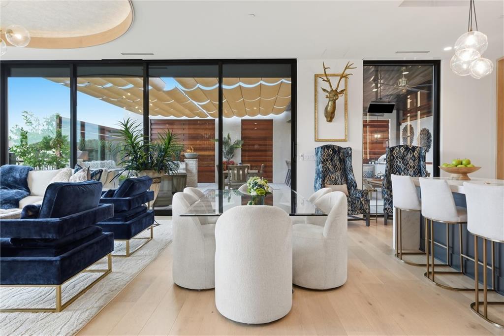 4951 W 134 Street Unit: 201