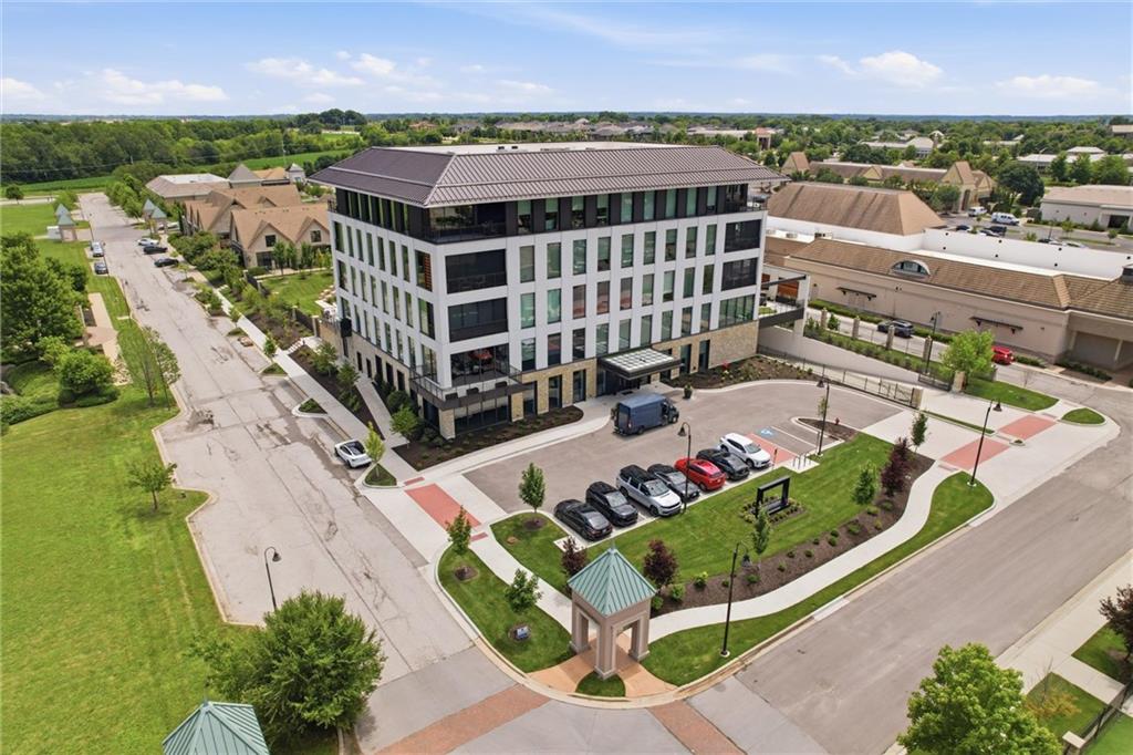 4951 W 134 Street Unit: 201