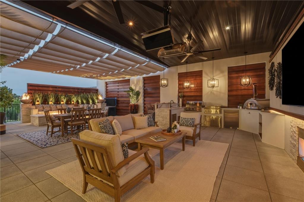 4951 W 134 Street Unit: 201