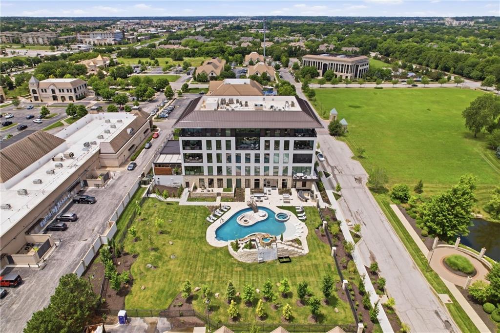 4951 W 134 Street Unit: 201