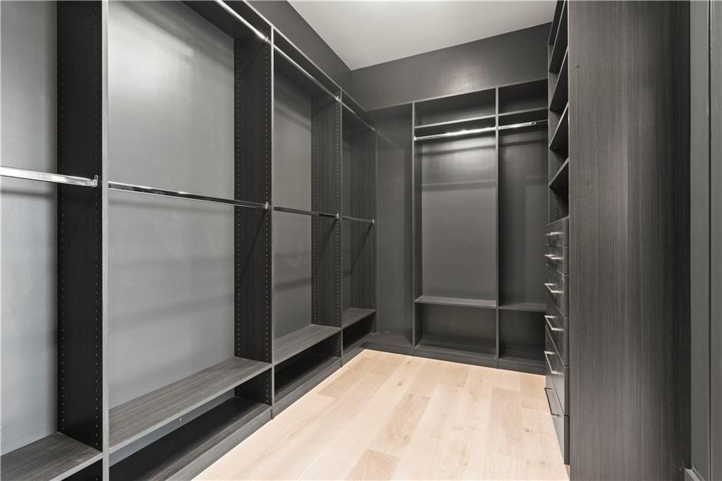 4951 W 134 Street Unit: 201