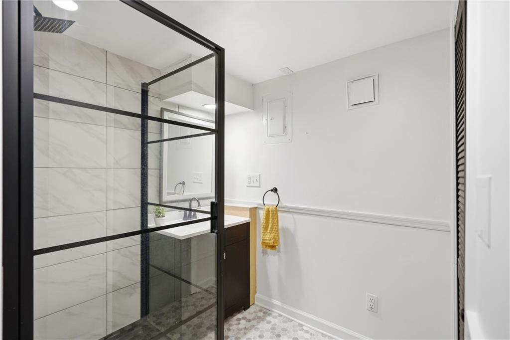 2514 NE 76th Street