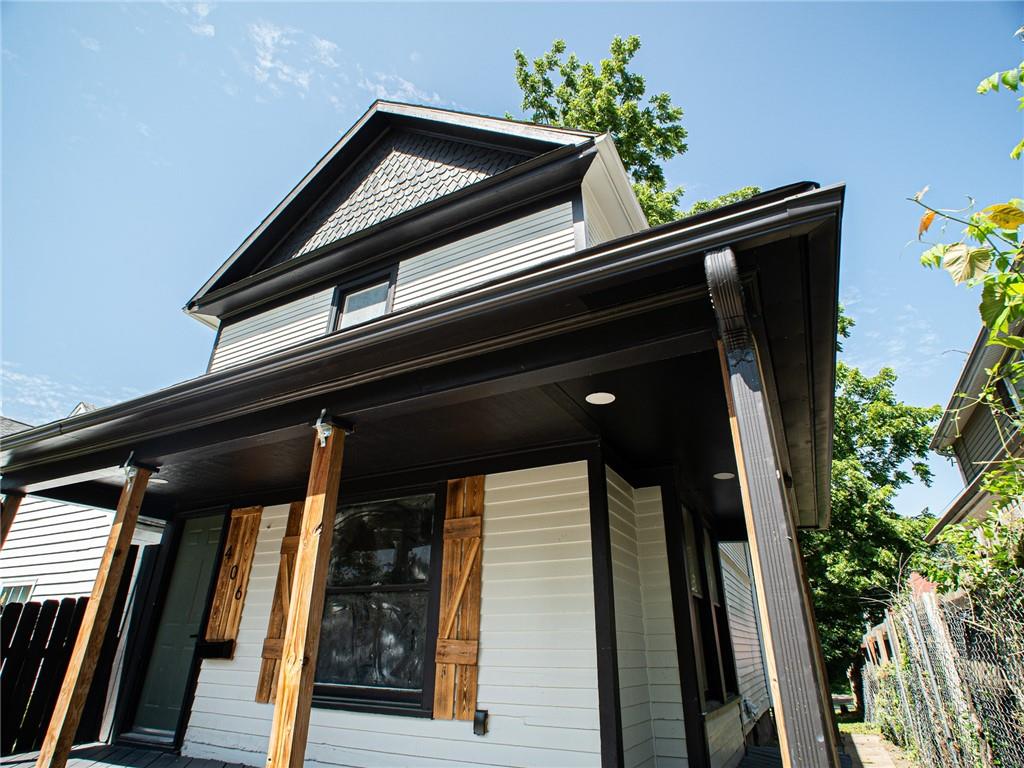 406 Drury Avenue