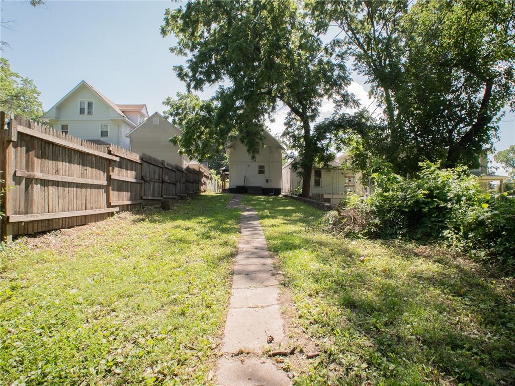 406 Drury Avenue