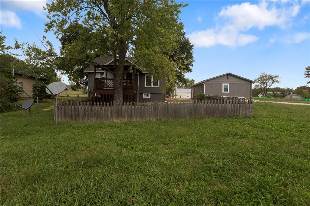 203 E 2nd Street