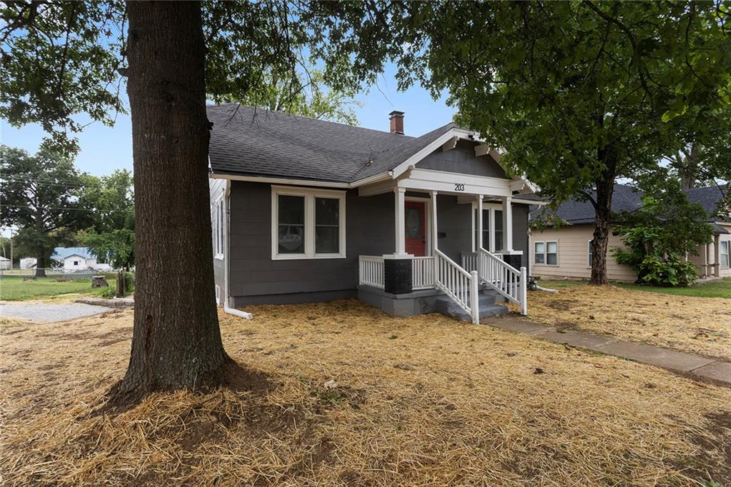 203 E 2nd Street