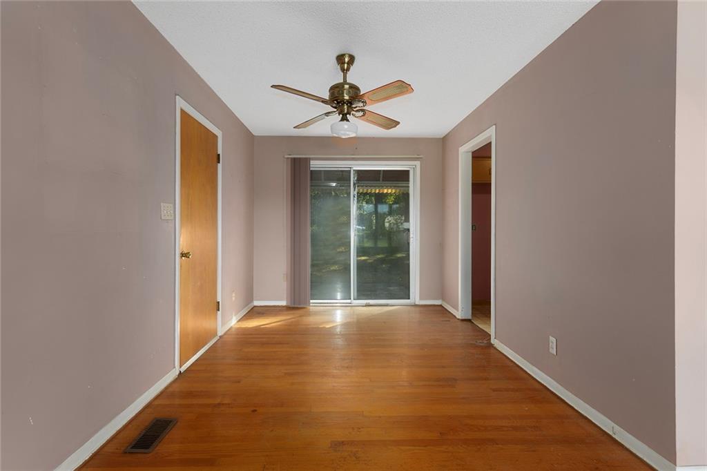 8431 Glenwood Street
