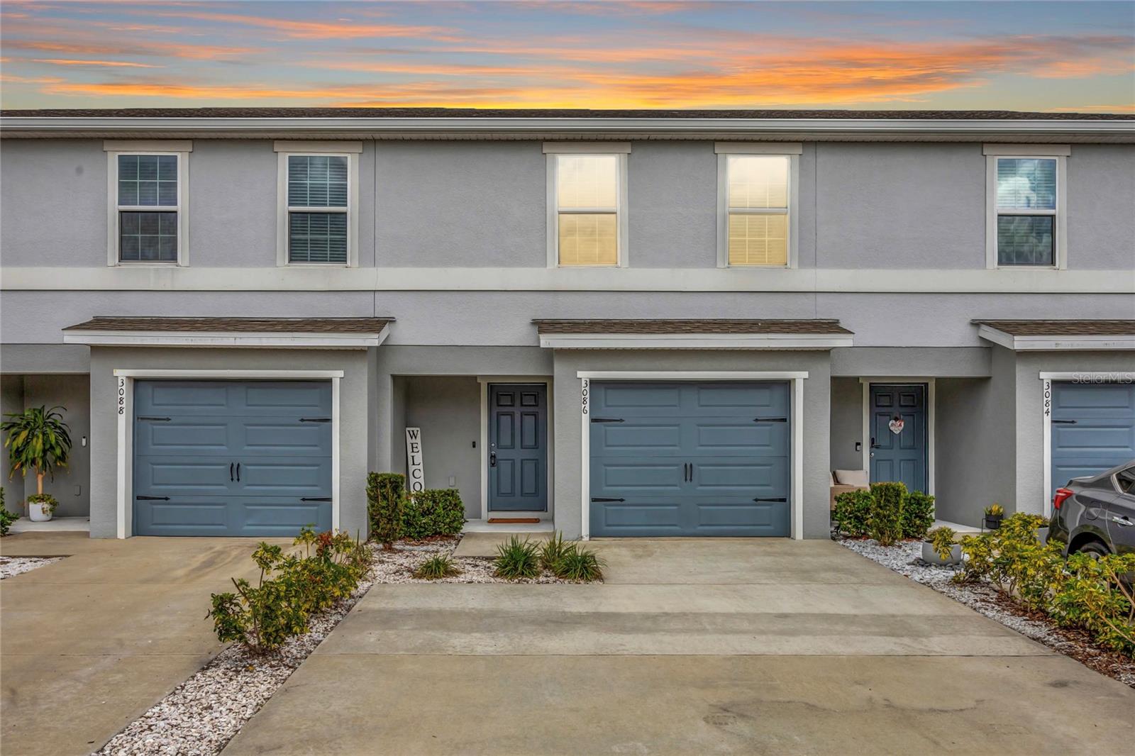 3086 FIELDWOOD CIR
