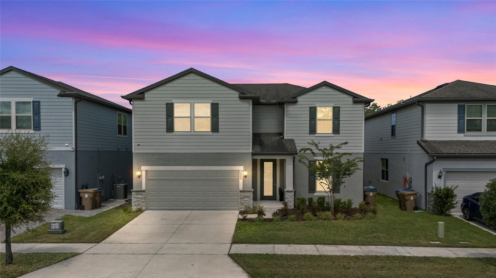 2880 E LAKE POINTE DR