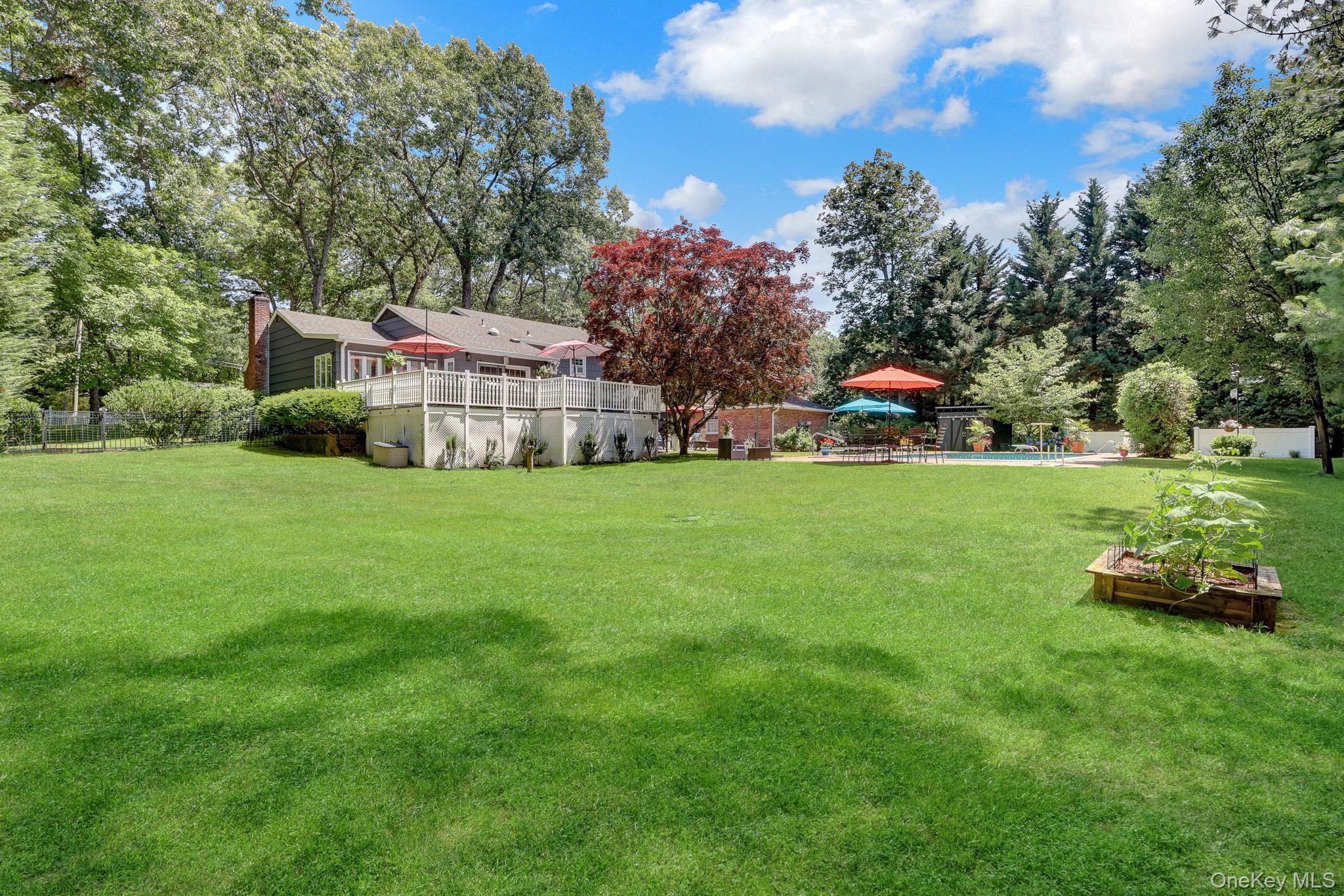 121 Old Field Road