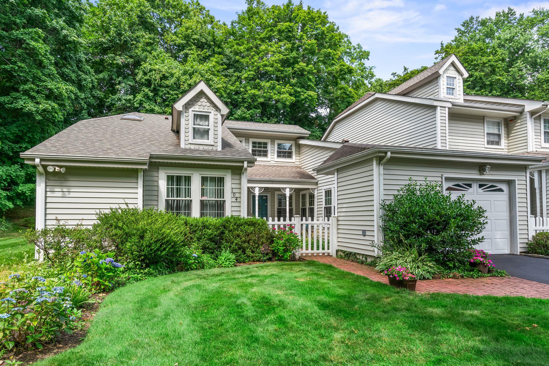 104 Spring Road
