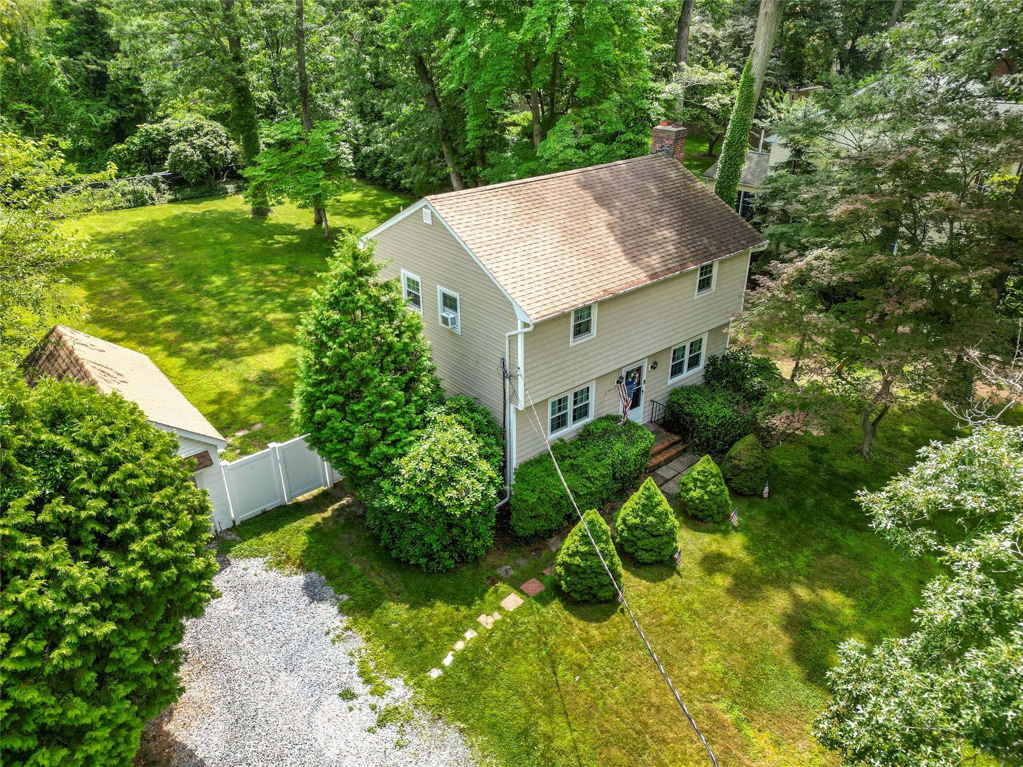 12 Greentree Court